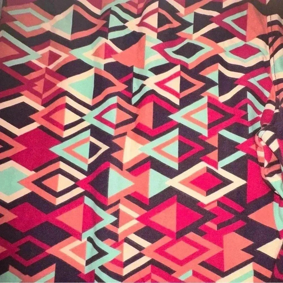 Lularoe TC2 purple& pink geometric leggings. OG designer Patrick quality &fit. - Picture 3 of 6